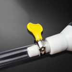 Гумена помпа за ръчно подкачване на гориво дизел бензин масло течности 14мм 